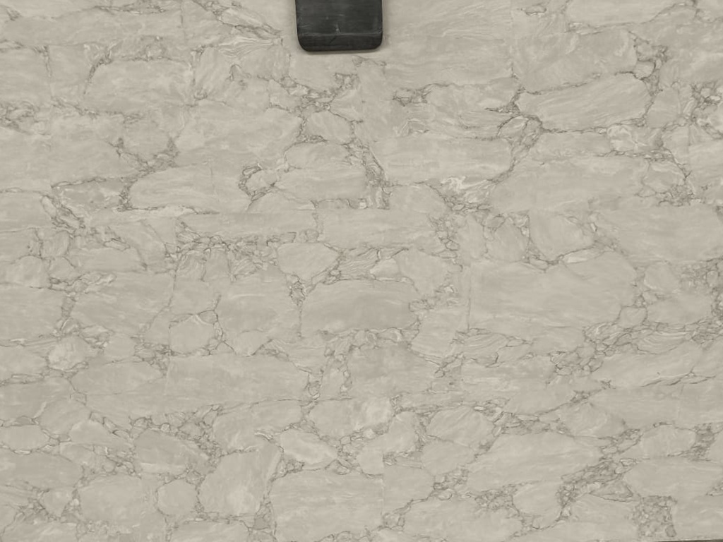 Ortus Classic Quartz worktop slab video thumbnail showing colour and texture