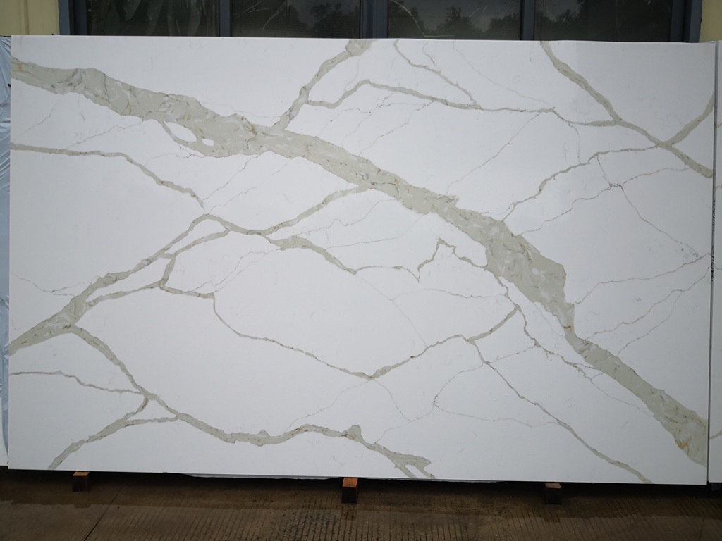 Torrano Gold Classic Quartz worktop slab video thumbnail showing colour and texture